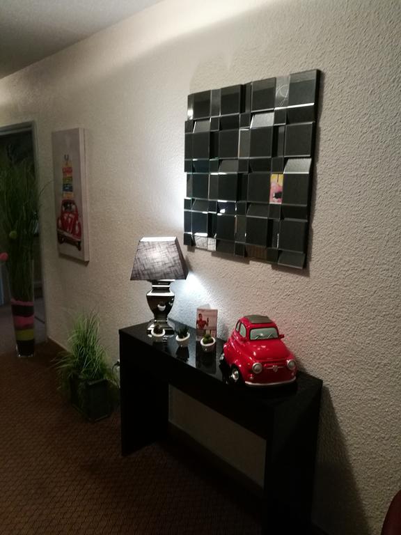 Lys Hotel Halluin Kültér fotó
